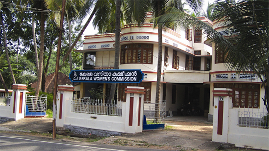 തമിഴ് മാധ്യമങ്ങള്‍ക്കെതിരെ  കേരള വനിത കമീഷന്‍